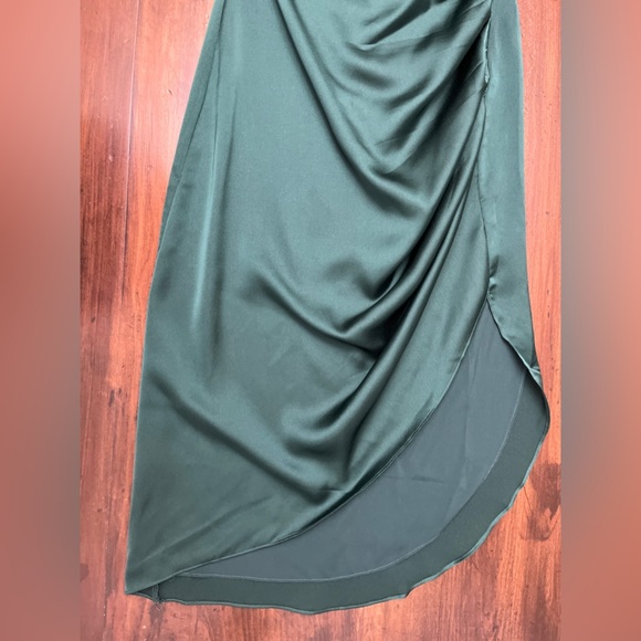 Sugarlips Chateau One Shoulder Ruched Belen Midi Dress Small Green Satin Chic - Picture 5 of 14